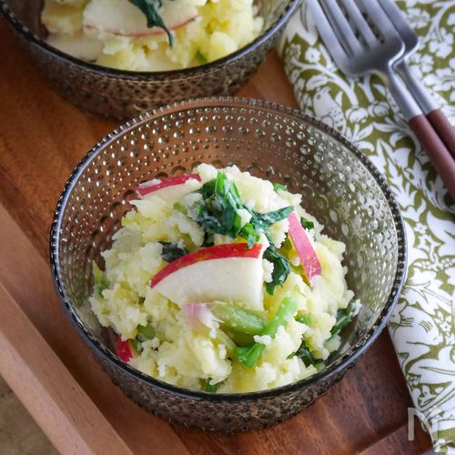 【レモンであっさり】りんごとほうれん草のポテトサラダ