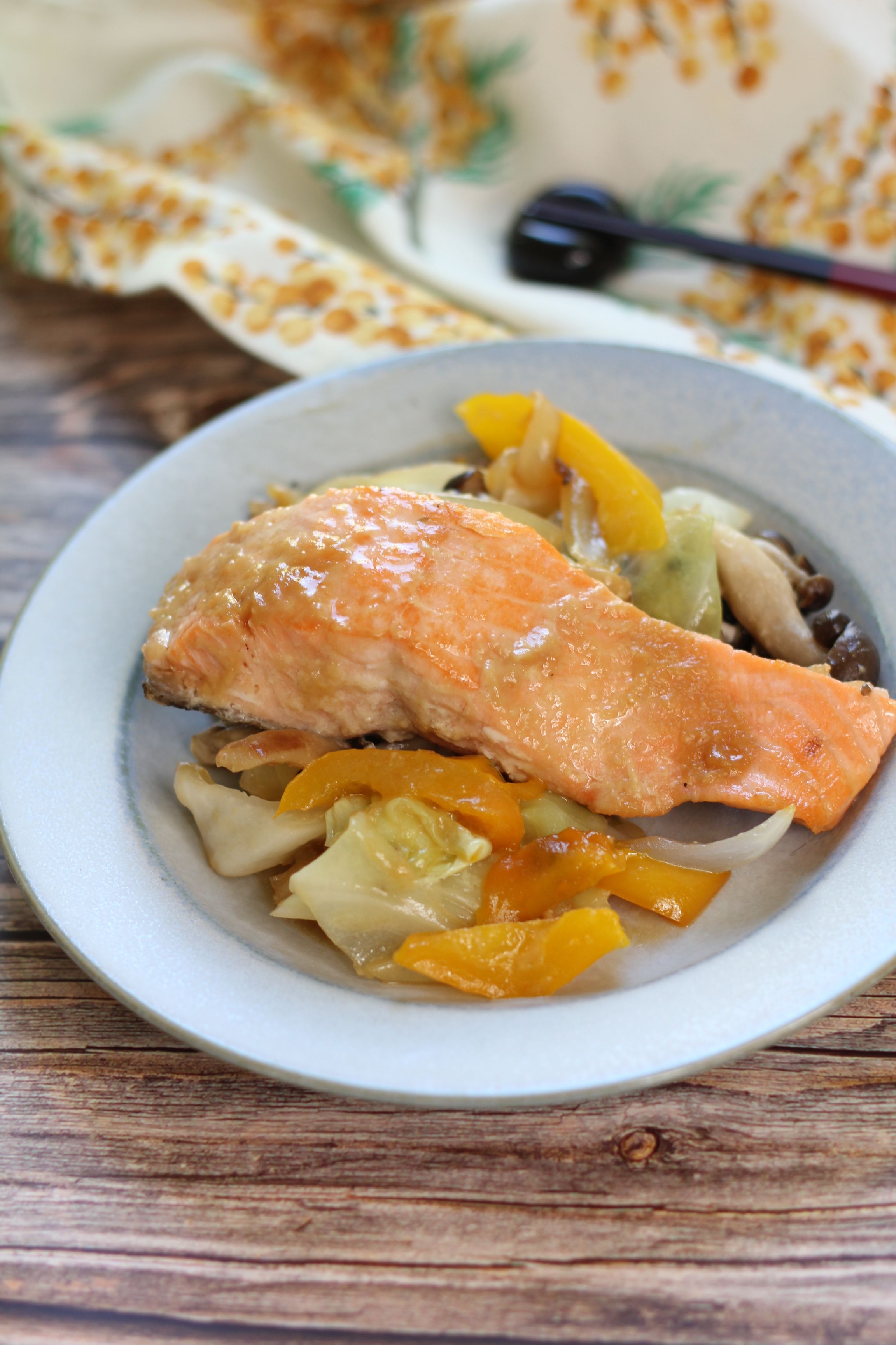 野菜たっぷり！【鮭のちゃんちゃん焼き】 | レシピサイトNadia