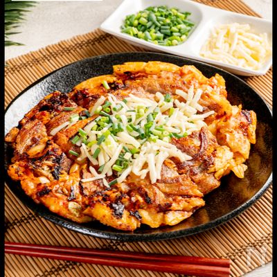 粉と焼き方でパリッパリ！豚キムチヂミ