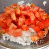この夏食べたい！アレンジ力抜群のトマトサラダの下準備