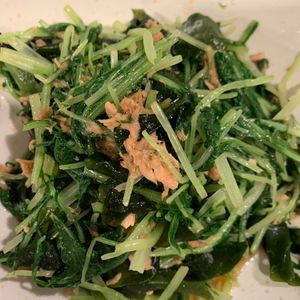 ぐ〜たら子の作ってみた!投稿(5分で完成！【水菜のさっぱりあえ】)