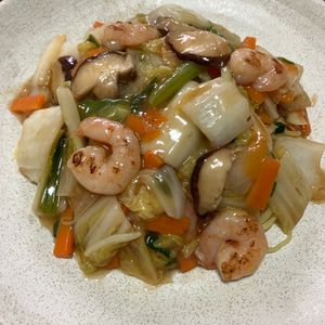 りんごの作ってみた!投稿(【あんかけ焼きそば】とろ〜り熱々あんと、パリっと香ばし麺！)