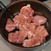 飯が一瞬で消える程ほど美味い【鶏モモの味噌照り焼き】の工程1