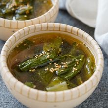 パパッと完成『わかめスープ』美容健康♡栄養満点♪