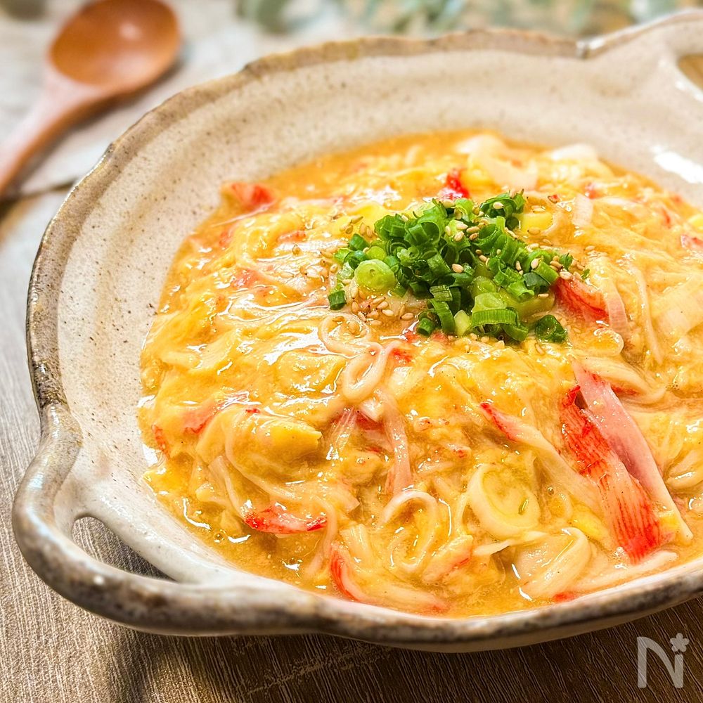 材料3つで!【ふわとろ♡かに玉あんかけごはん】 | レシピサイトNadia