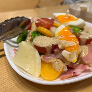 812363の作ってみた!投稿(【温野菜のごまドレサラダ】冬でも美味しく野菜がとれる♪)