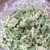 簡単でおすすめ！豆苗とアボカドの明太子マヨサラダの工程3