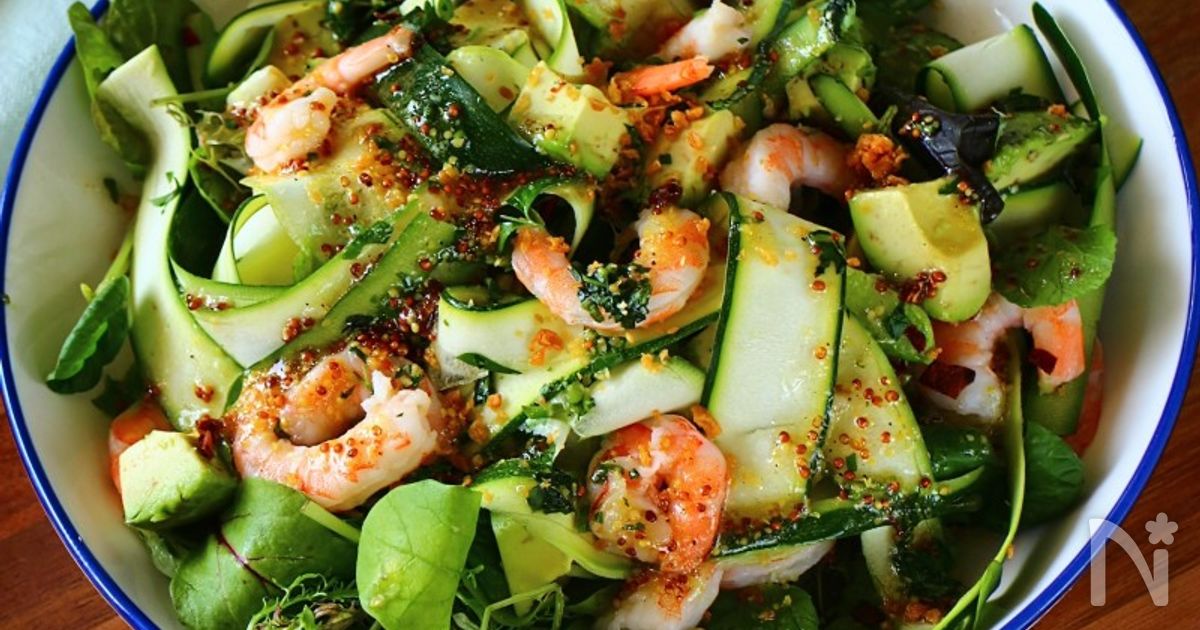 アボカド入り生ズッキーニのスパイラルサラダのレシピ