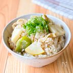 おかわり必須♡ごま油香る!たけのことそら豆の炊き込みごはん