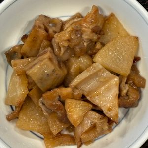 とーるじーじの作ってみた!投稿(れんこんと大根の照り照り豚こま炒め)