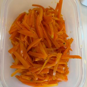 1209048の作ってみた!投稿(簡単副菜！にんじん甘うまきんぴら！あと1品に！)