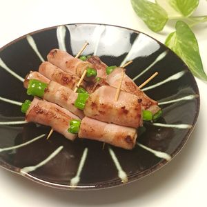 とのちゃまの作ってみた!投稿(ししとう消費！『ししとうのベーコン巻き』簡単おいしい♡)