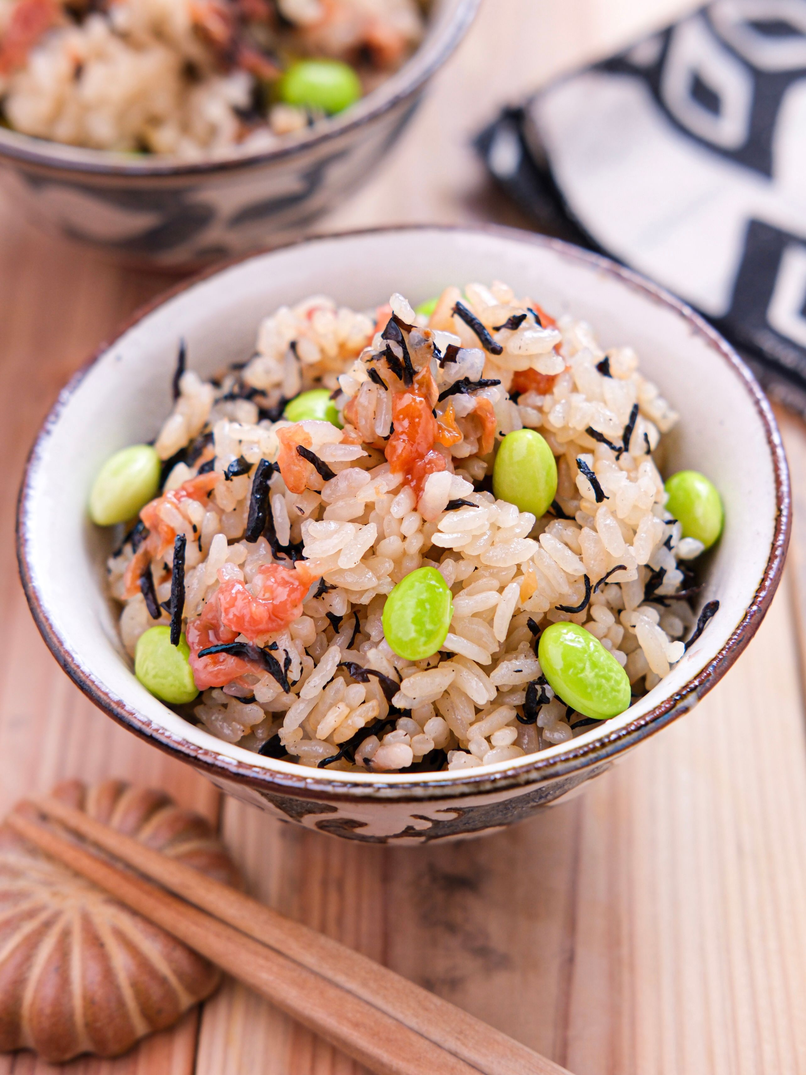 炊き込み梅ひじきご飯】夏に食べたい簡単炊き込みご飯！ | レシピ