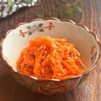 【お弁当おかず】レンチン副菜♪5分でにんじんのおかか胡麻和え