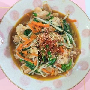 milkの作ってみた!投稿(行列の中華屋さんの🍚豚バラもやしのオイスターソース炒め🤩)