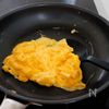 『鶏肉ともやしの具沢山☆にら玉』コクうま♡もも肉ジューシー♪の工程2