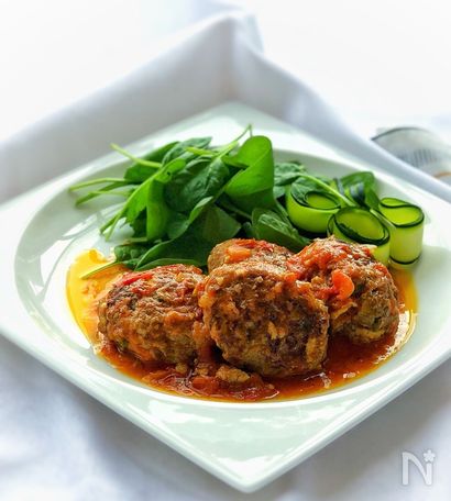 ＊夏野菜入りハンバーグのフレッシュトマトソース煮込み＊