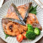 魚嫌いの次男が完食♪旨味がたまらない♪ブリの甘辛焼き♪