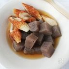 簡単にもう一品☆材料２種！ちくわとこんにゃくのおでん風