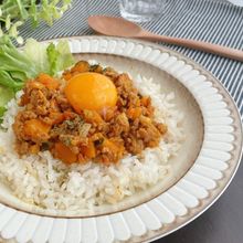 野菜も摂れる♪
子供も大人も満足♡ドライカレー