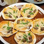 【キノコの明太マヨミニピザ】濃厚＆パリッと食感！簡単おつまみ