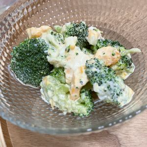 Natsukoの作ってみた!投稿(【デリ風♪ブロッコリーの卵サラダ】レンジでお手軽テク！)