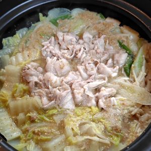 コスモスの作ってみた!投稿(【豚バラ白菜のごま味噌スープ鍋】簡単こく旨スープが美味しい☆)