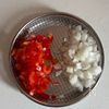 具はレンジで!【夏にピッタリ◎ガパオ風春巻き】の工程1