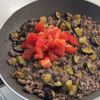 なすとトマトで簡単！こってり甘辛【ソースそぼろ丼】の工程4