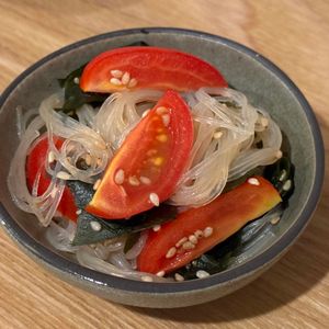 すじのこの作ってみた!投稿(レンジでOK《トマトとわかめ♡春雨サラダ》)