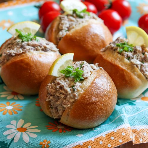 防災・非常時に役立つレシピ【さば缶deハーブマヨサンド】