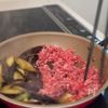 とろしゃきでごはんが進む！【なすとネギのそぼろ丼】の工程3