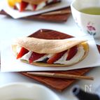 もちもち生どら焼き｜苺とチーズクリームサンド