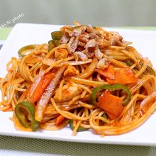 チキンライスがあるなら「チキンナポリタン」も