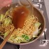 【再現】餃子の王将の！極王焼きそば♪の工程6