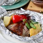 ラムもも肉と彩り野菜のホイル焼き 玉ねぎソース