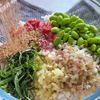夏の食欲ない朝に！梅と3種の薬味たっぷり枝豆おにぎりの工程4