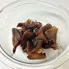5分┃生きくらげのガーリックチーズ和えの工程1