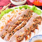 花椒香るピリ辛ダレの蒸し豚