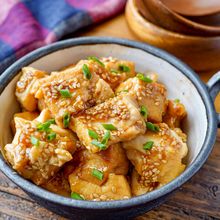 レンジでできるあと1品♪包丁不要!【厚揚げの甘辛ごま照り】