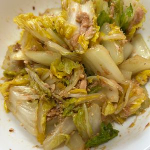 ゆくゆくの作ってみた!投稿(ボウルごと抱えて食べたい♪『白菜たっぷり♡柚子ゴマサラダ』)