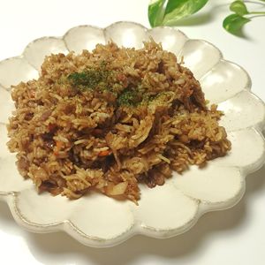 とのちゃまの作ってみた!投稿(【ソースが香ばしい♪】ハムと野菜のワンパンそばめし)