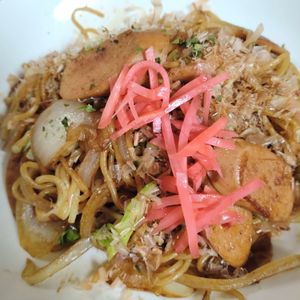 ゆみの作ってみた!投稿(1食約92円！魚肉ソーセージdeシンプル焼きそば)