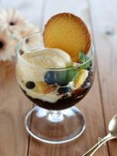 ブルーベリーとコーヒーゼリーのパフェ