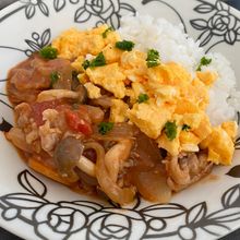 トマト缶で♪ポークハヤシライス