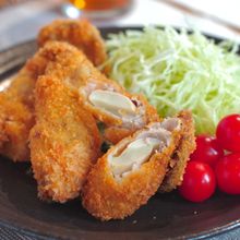 満足の食べ応え♡エリンギの肉巻きカツ