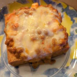 たりおの作ってみた!投稿(絹厚揚げのキムチ納豆チーズ焼き)