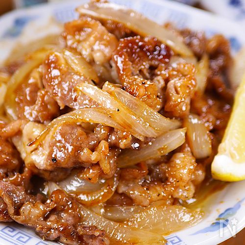 行列の定食屋さんの🍚牛肉と玉葱のオイスターバターレモン🤩