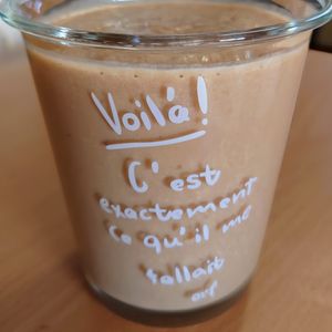まゆのの作ってみた!投稿(カフェ気分♪コーヒーバナナセーキ)