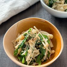 【冷凍おかず】レンジで簡単!ほうれん草とえのきのごま和え